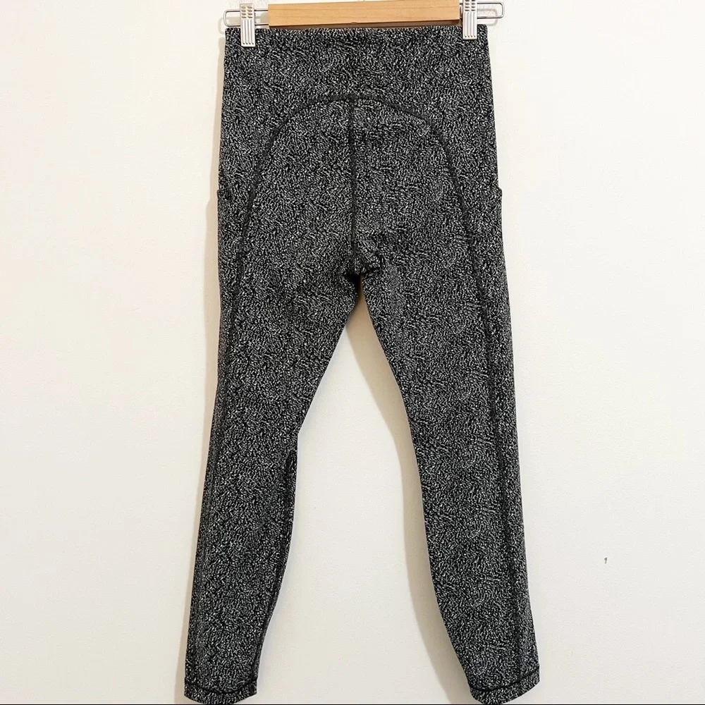Athleta Ultimate Stash Pocket Textured Leggings